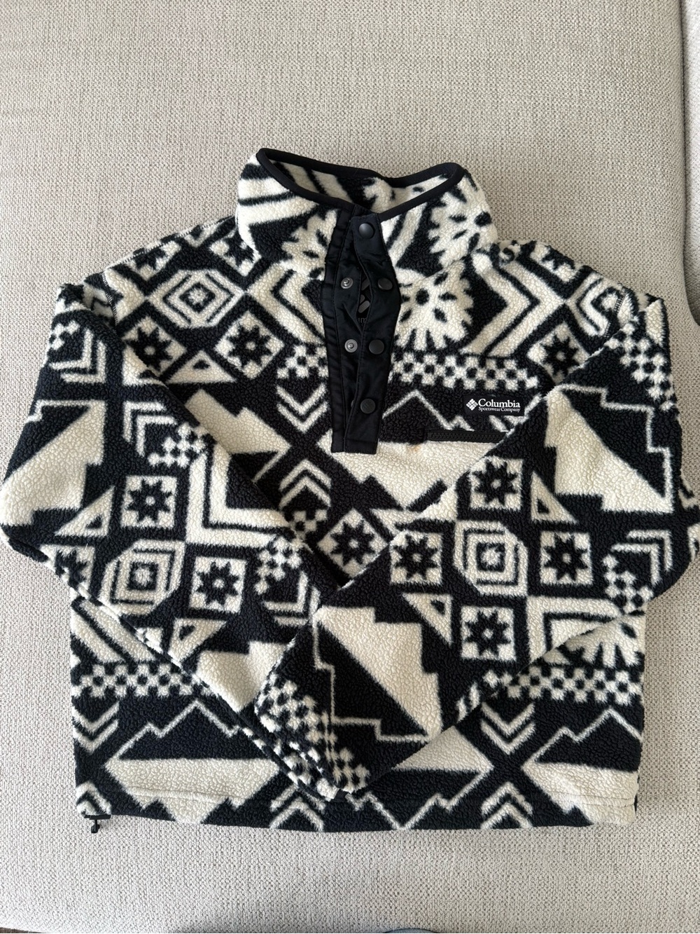 Columbia Men's Black & White Geometric Zip Fleece